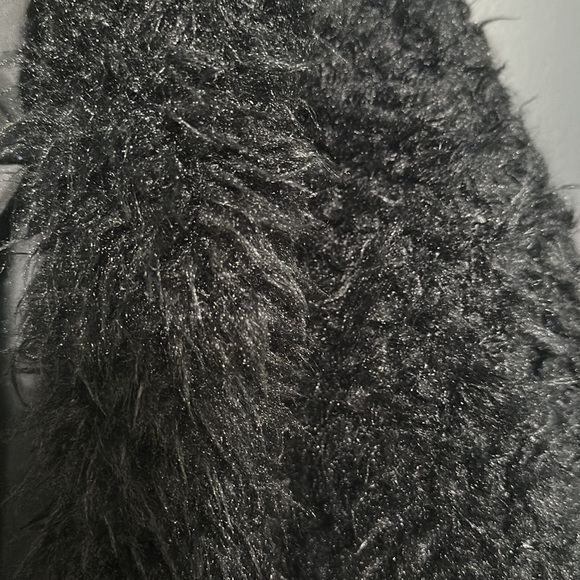 NWT Romeo & Juliet Couture Black Faux Fur Coat - Picture 5 of 5